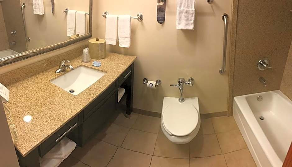 Asbury Inn & Suites