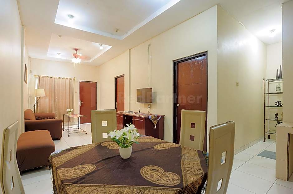 SRB near Mall Ciputra CIbubur Mitra RedDoorz