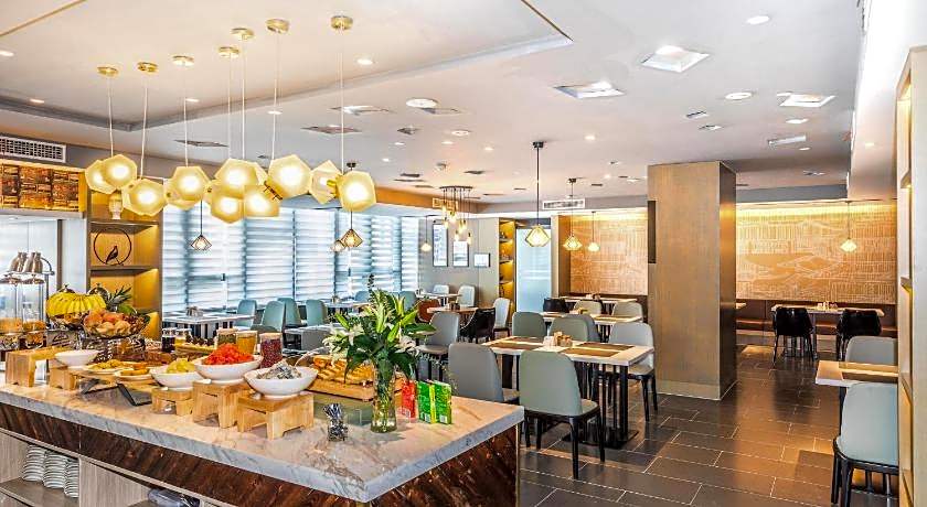 Atour Hotel Weifang Qingnian Road Taihua City