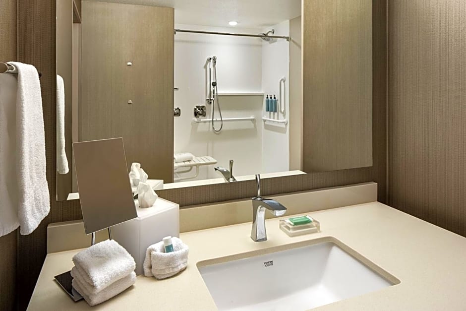 Courtyard by Marriott Minneapolis West