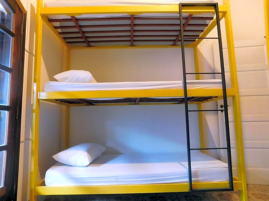 Hostel Na Praia - Hospedagens e eventos