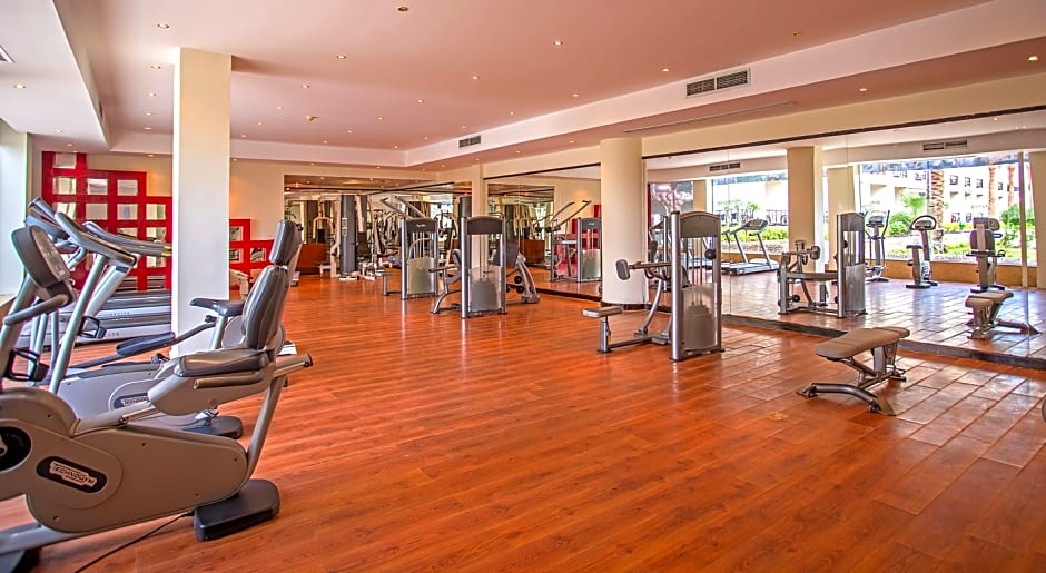 SUNRISE Riviera Resort