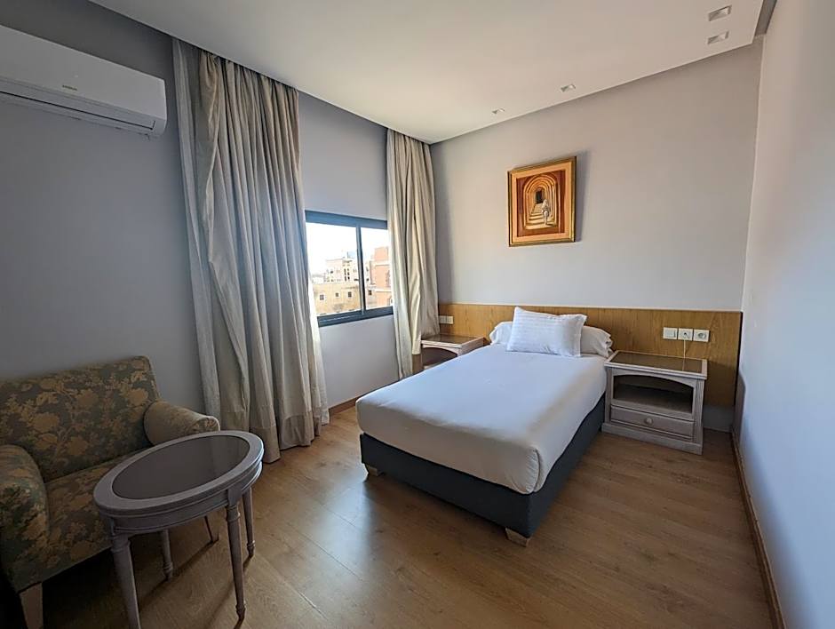 Sahara Line Hotel