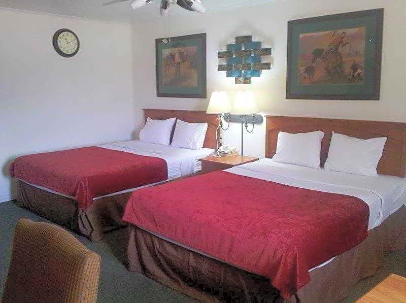 Best Western Village Inn