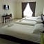 Hotel Mutiara KGMMB