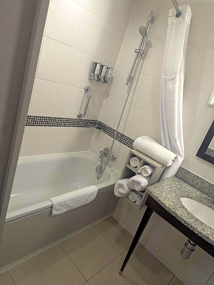 Hampton By Hilton Liverpool John Lennon Airport