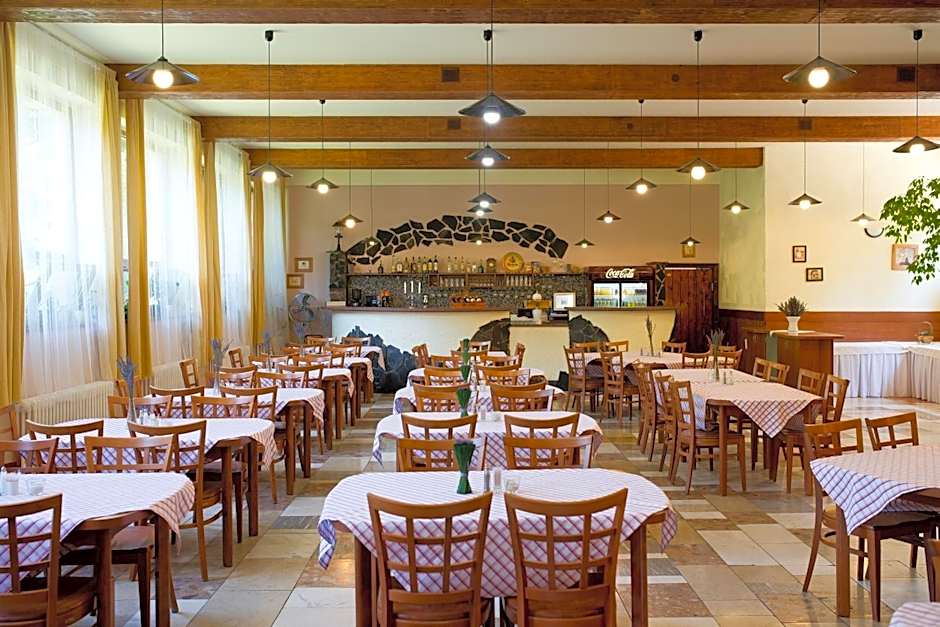 Horský Hotel Podjavorník