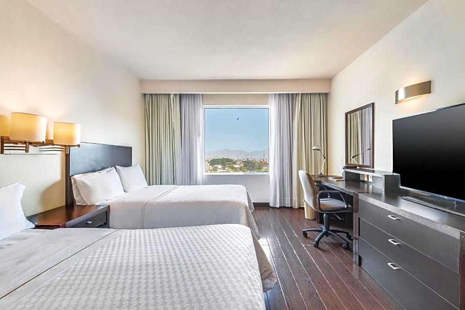Fiesta Inn Cuernavaca