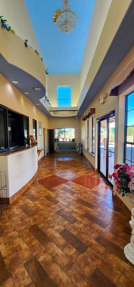 Regency Inn & Suites By Capital O Houston IAH Airport