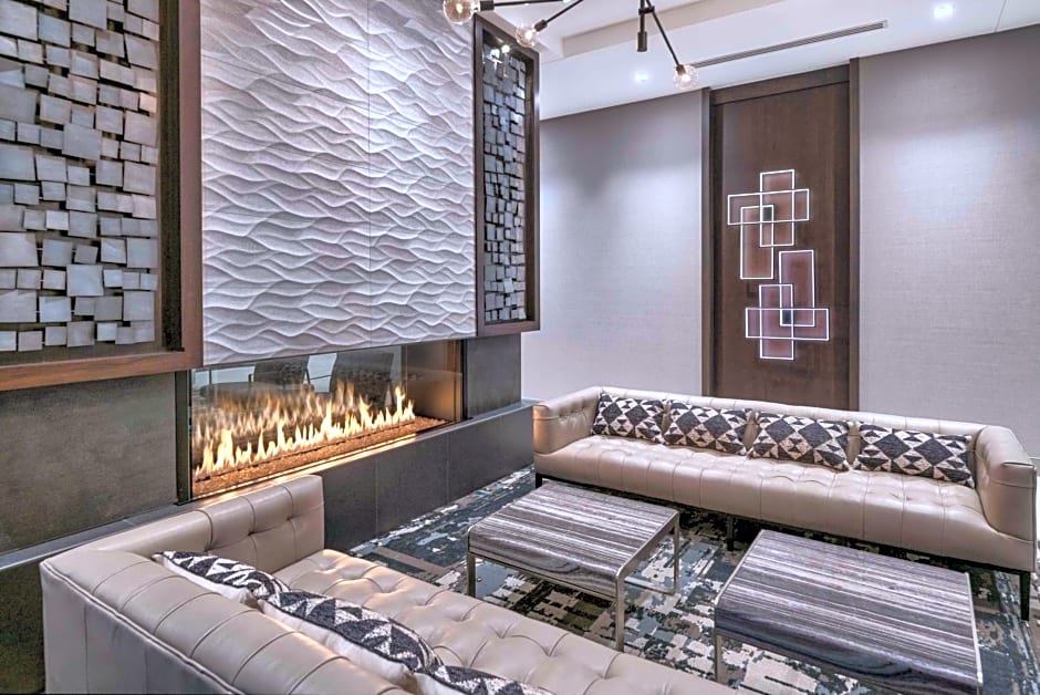Holiday Inn Express Boston Logan Airport - Revere By IHG