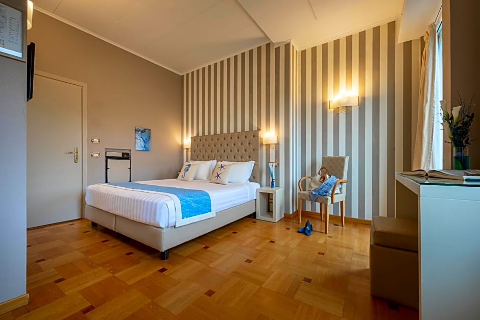 Hotel Metropole