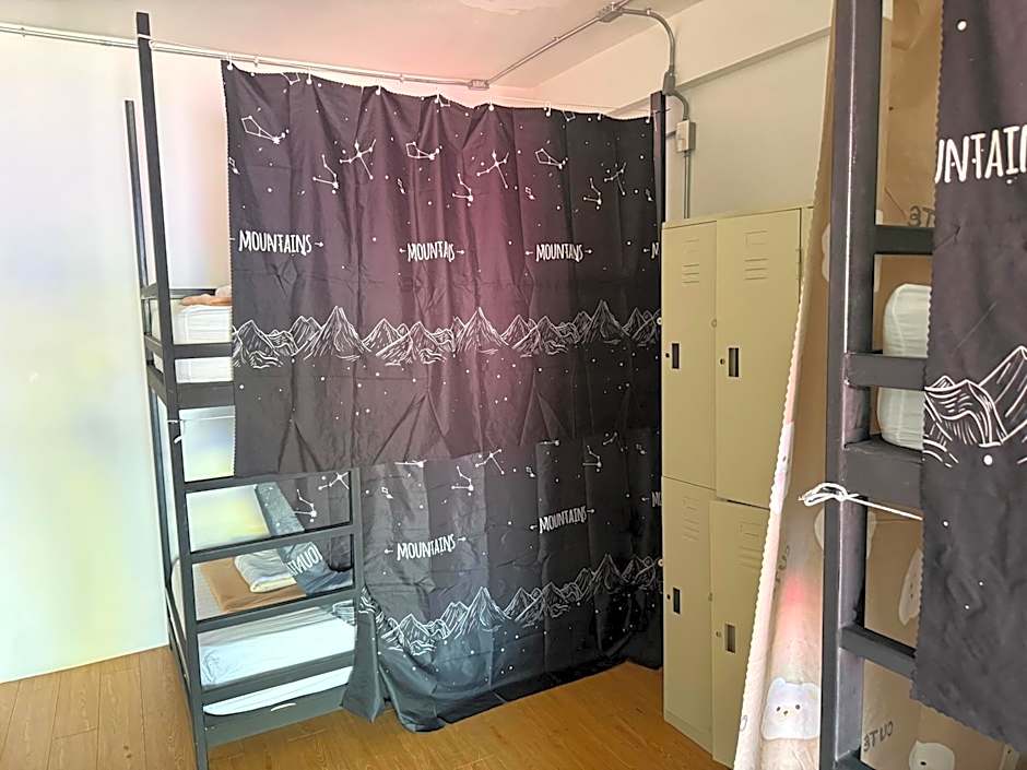 Labkoff cafe and Hostel