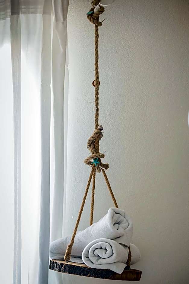 Captain's House Hotel