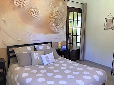 Triple Room with Garden View