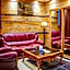 Jad Hotel Suites