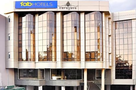 FabHotel Shree Narayana