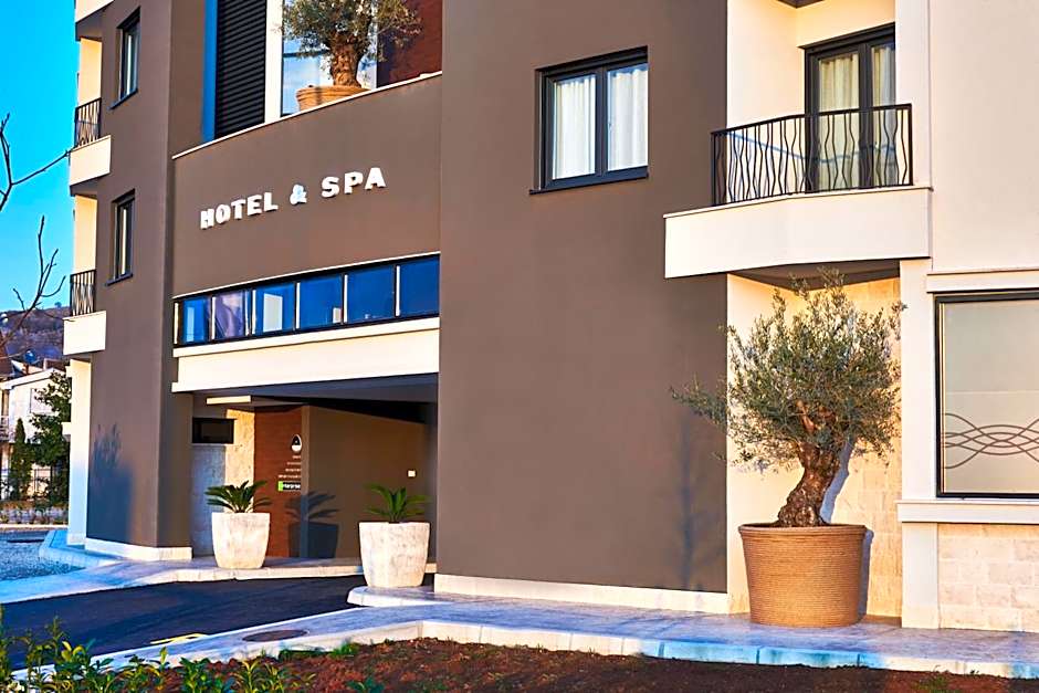 Perla Residence Hotel & SPA