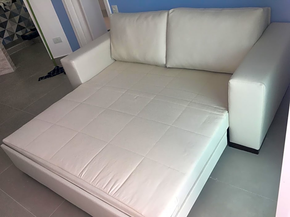 FLAT RIVIERA COM VISTA MAR A 150m DA PRAIA !