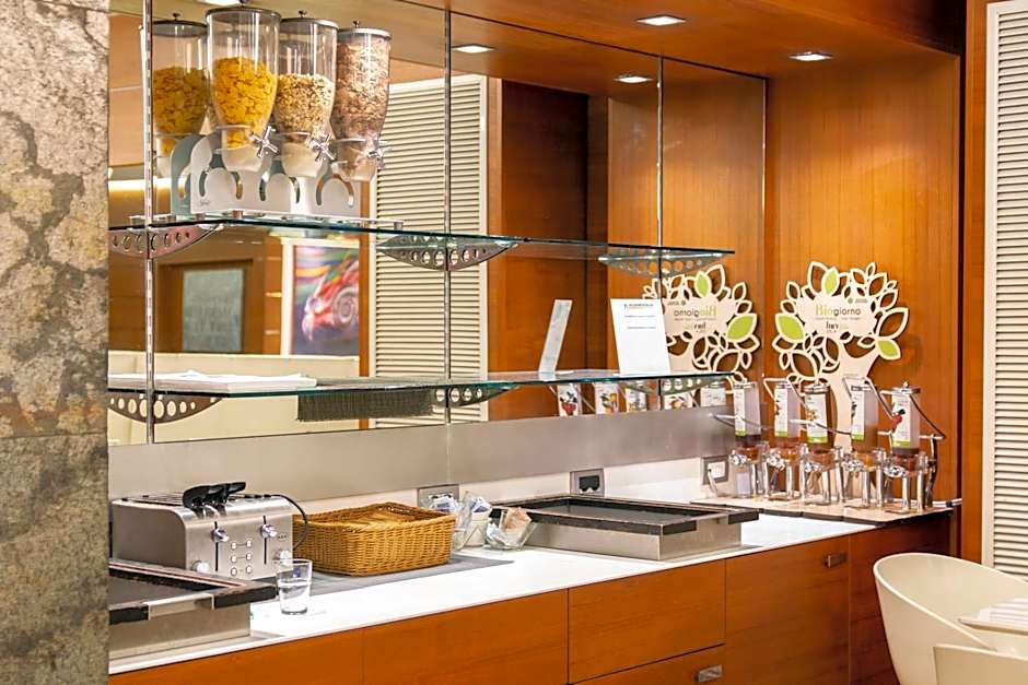 Smy Bologna Centrale