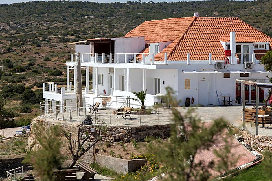 Poseidon Apartments and Villas by the Sea