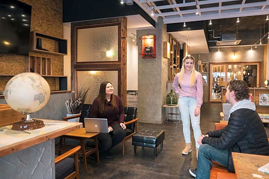 Kotori Coworking & Hostel Kotohira
