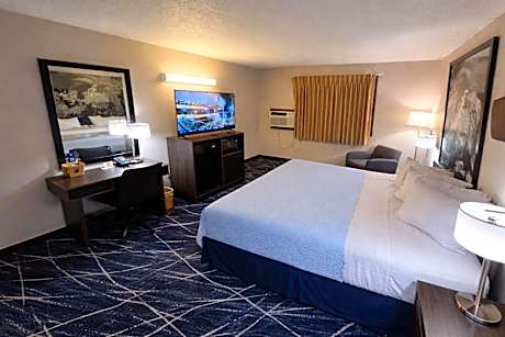 Super 8 by Wyndham Sturgis