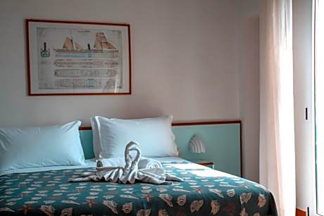 Triple Room with Balcony