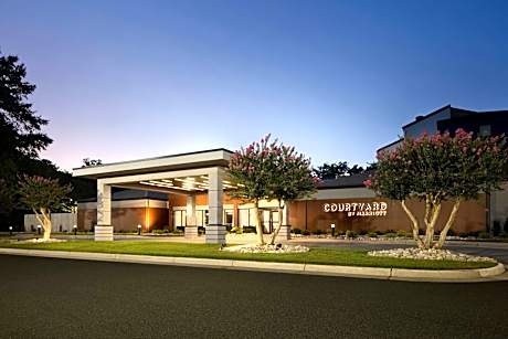 Courtyard by Marriott Williamsburg Busch Gardens Area