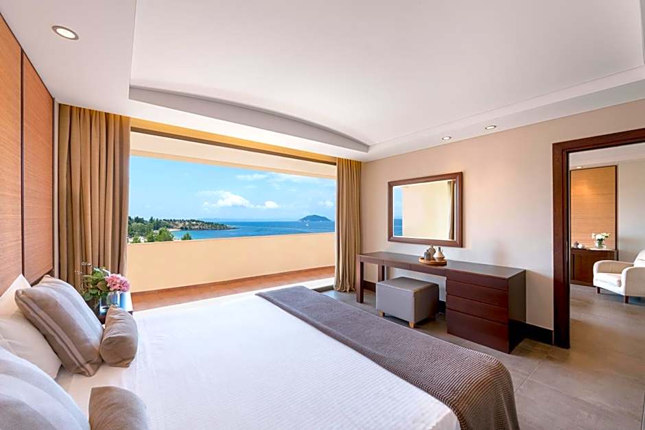 Photo 1 of 5 of Suite Sea or Marina View