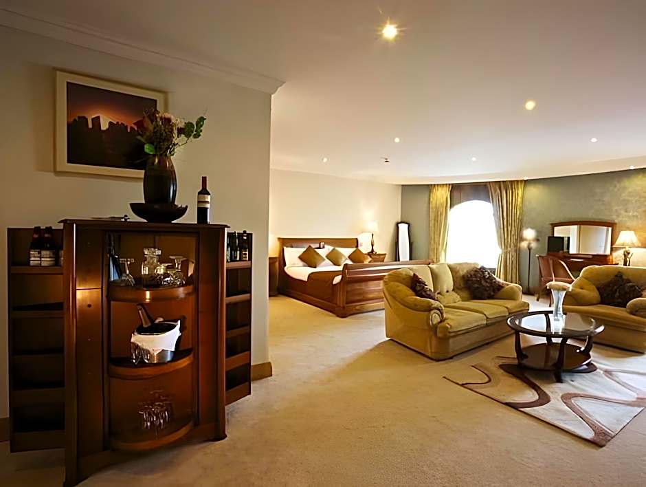 Broadhaven Bay Hotel