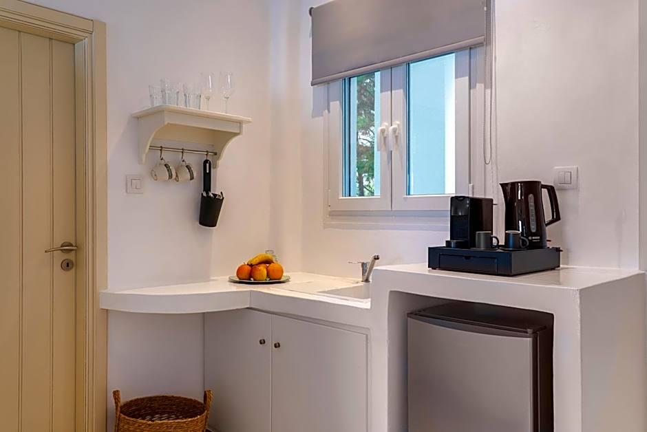 Alidian bay Suites Leros