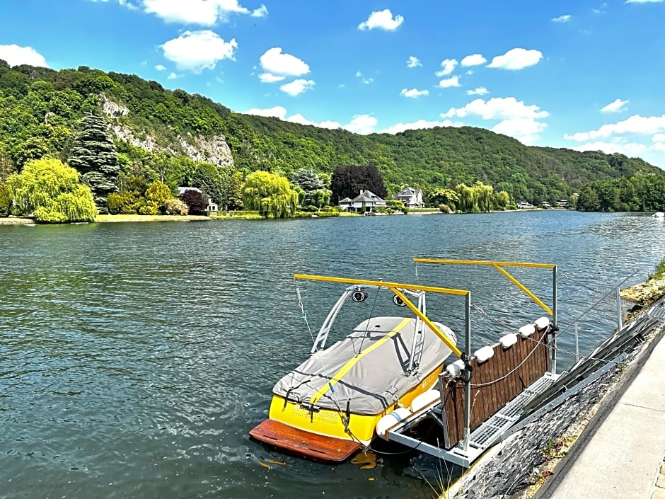Mes Caprices B&B Villa Mosan Bord de Meuse