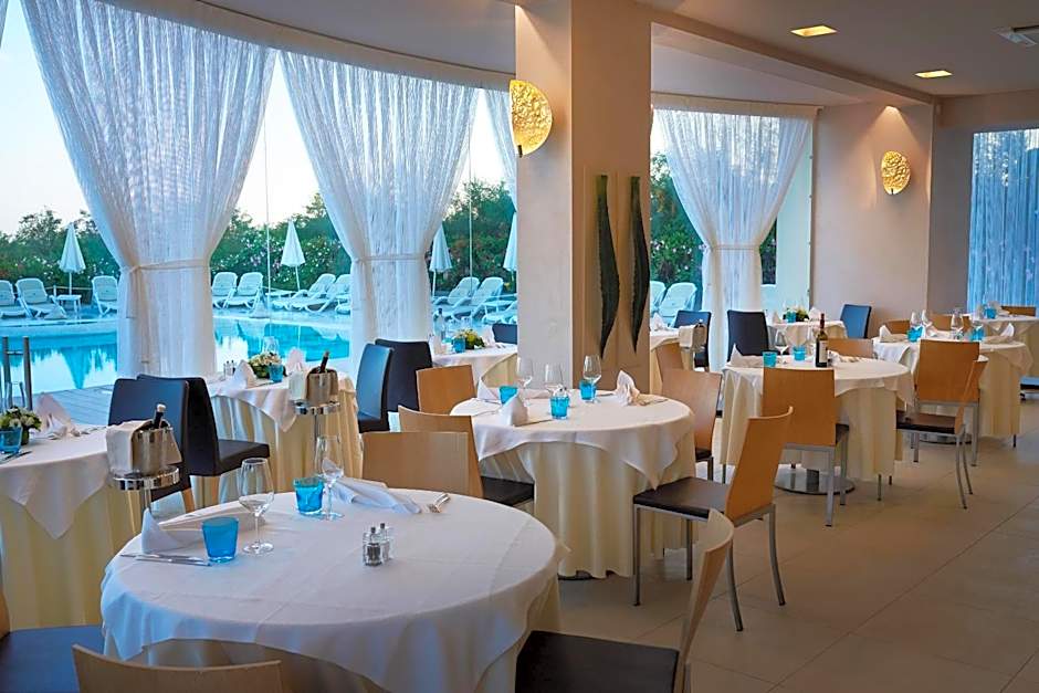 Jesolopalace Hotel & Aparthotel
