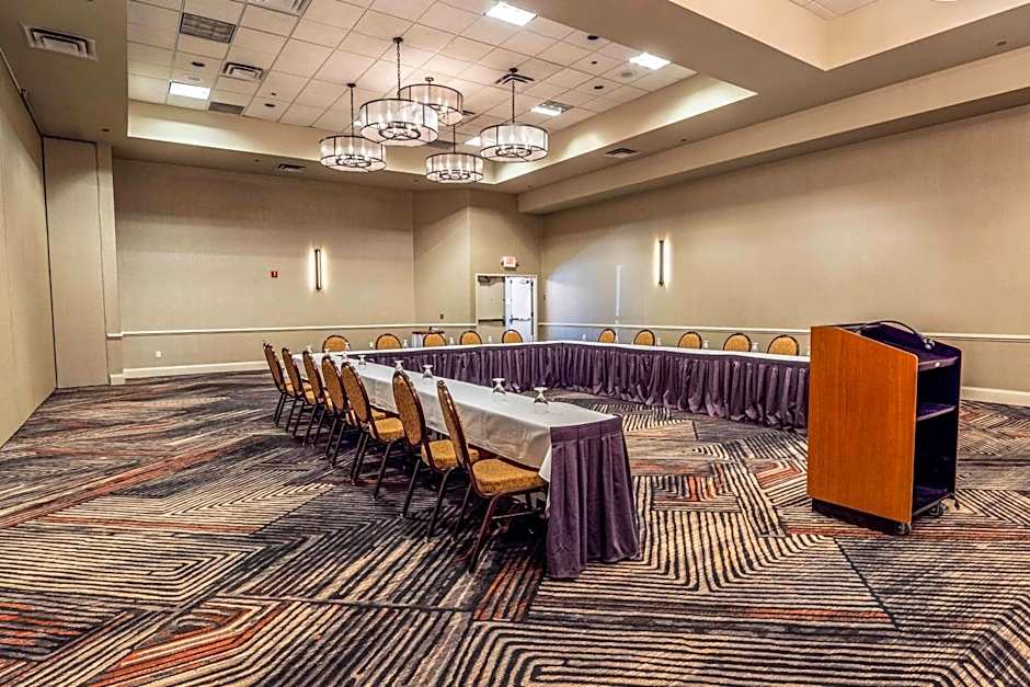 Sheraton Albuquerque Airport Hotel