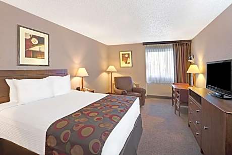 King Room - Non-Smoking