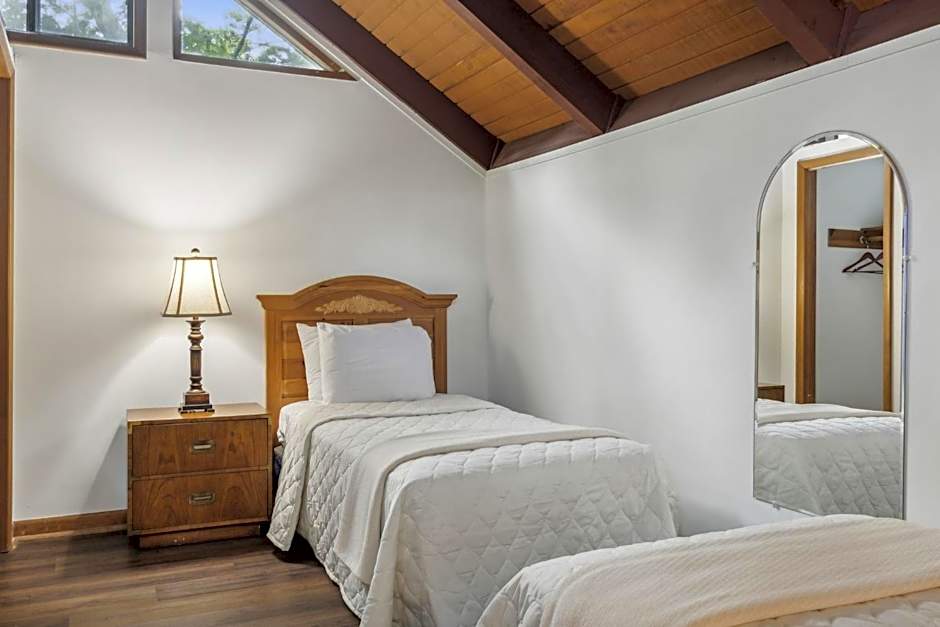 Petit Crest Villas