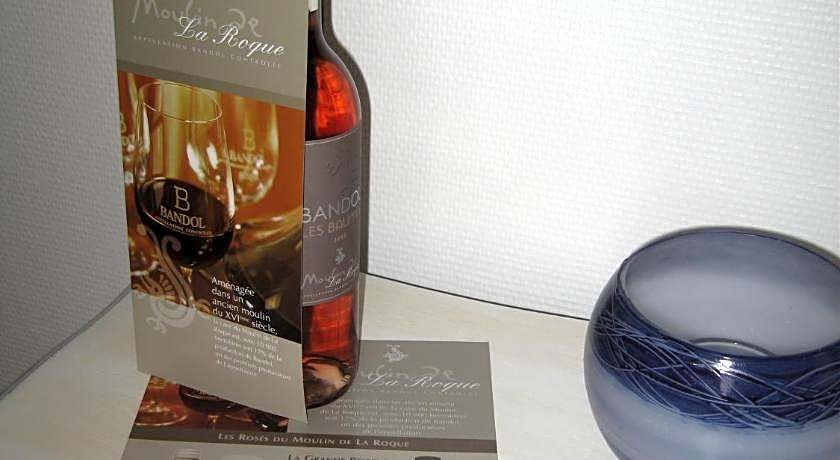 la cigale sous l'olivier