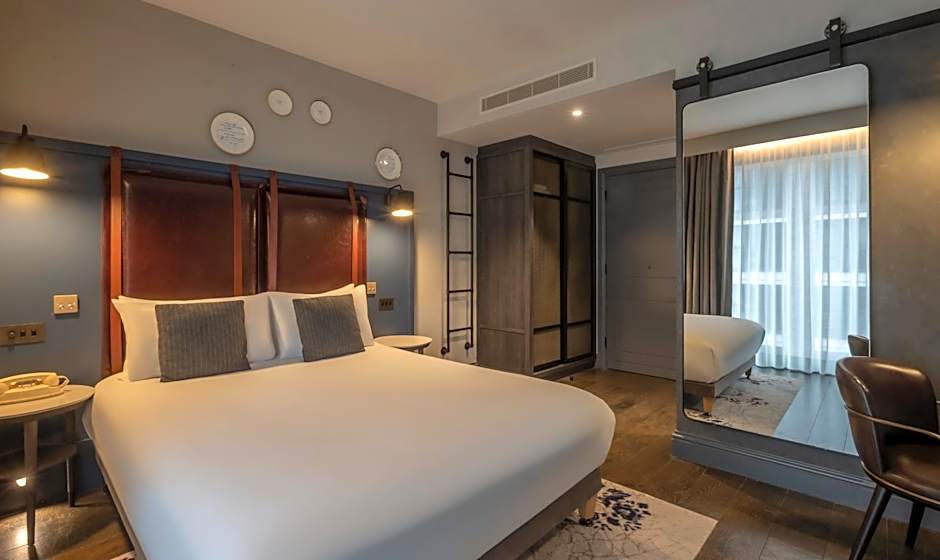 Clayton Hotel City of London