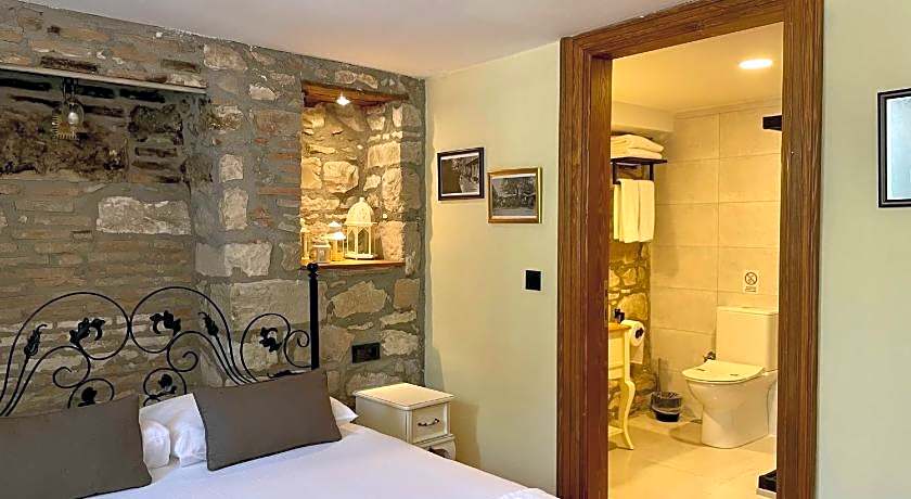 Urla Taş Konak Otel