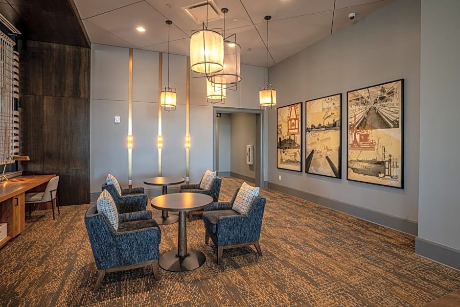 Hotel Indigo - Columbus at Riverfront Place By IHG