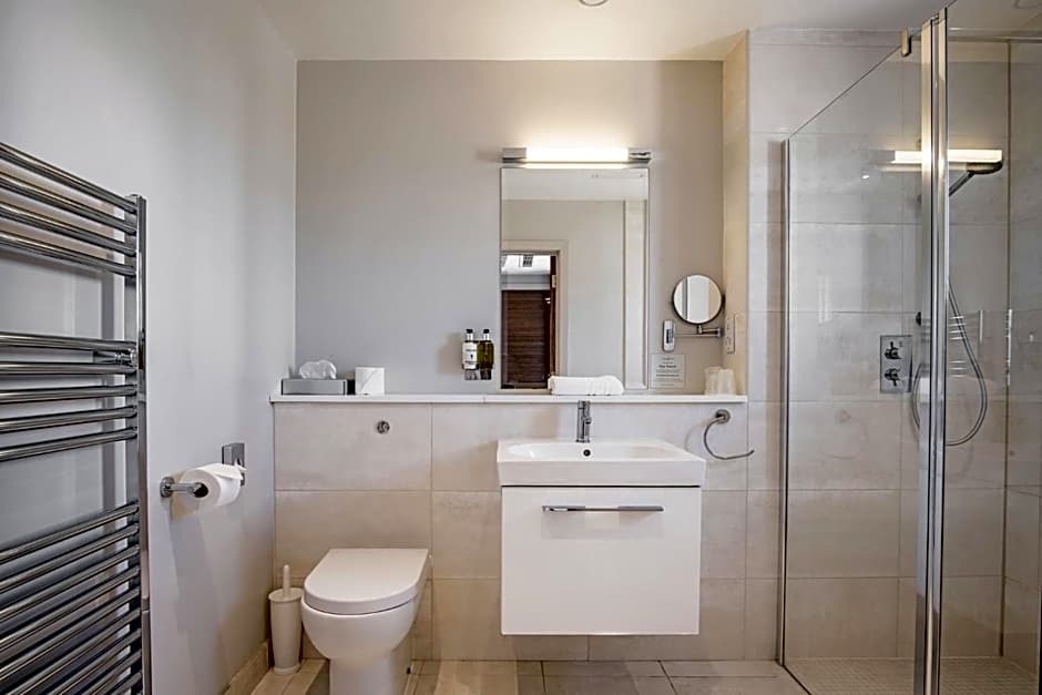 Cotswolds Hotel & Spa