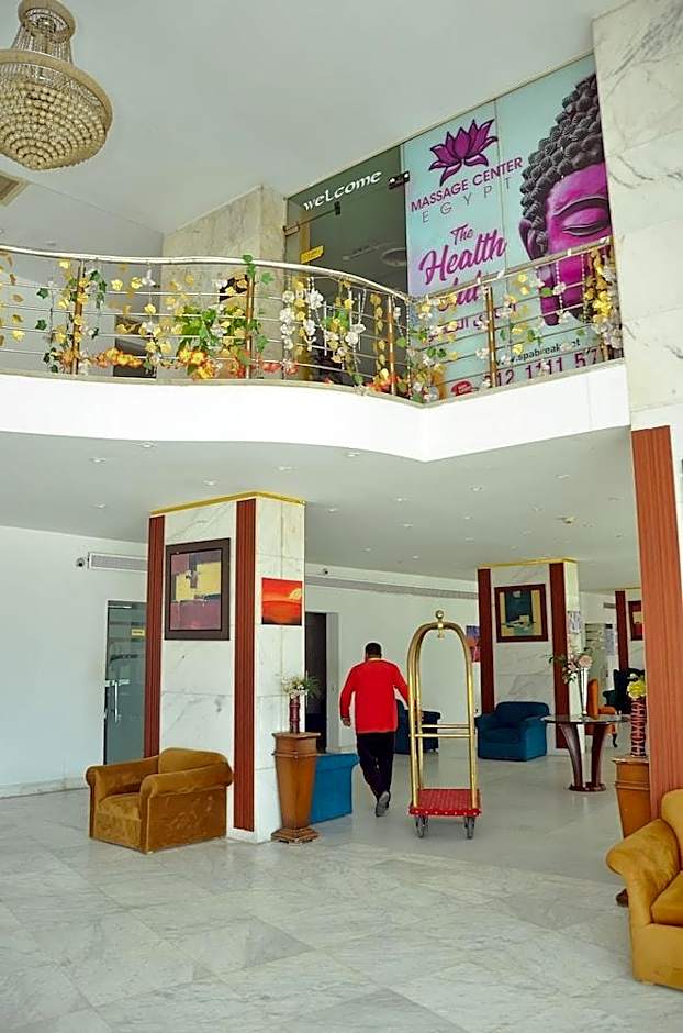 Aracan Pyramids Hotel