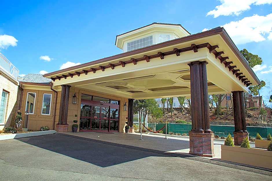 Norwalk Inn And Conference Center