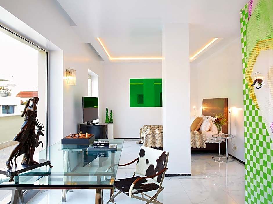 Photo 1 of 6 of Loft Suite