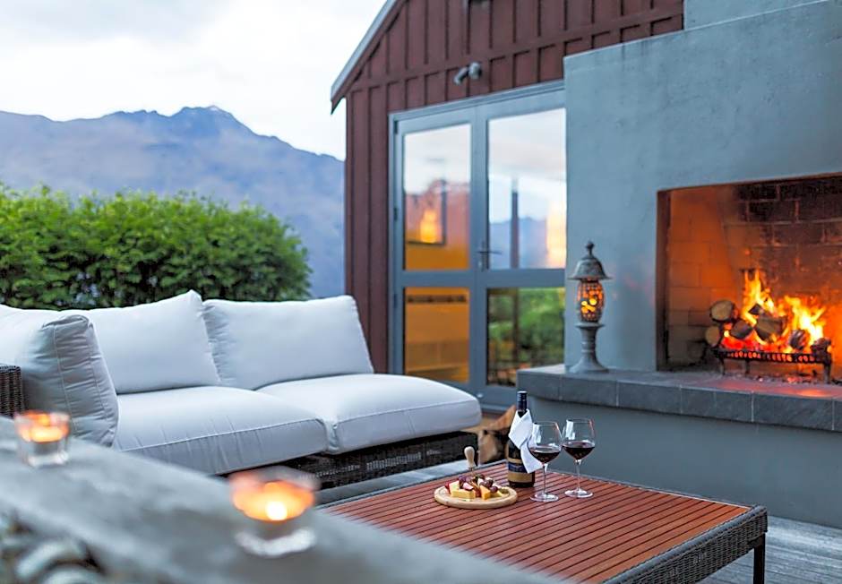 Azur Lodge
