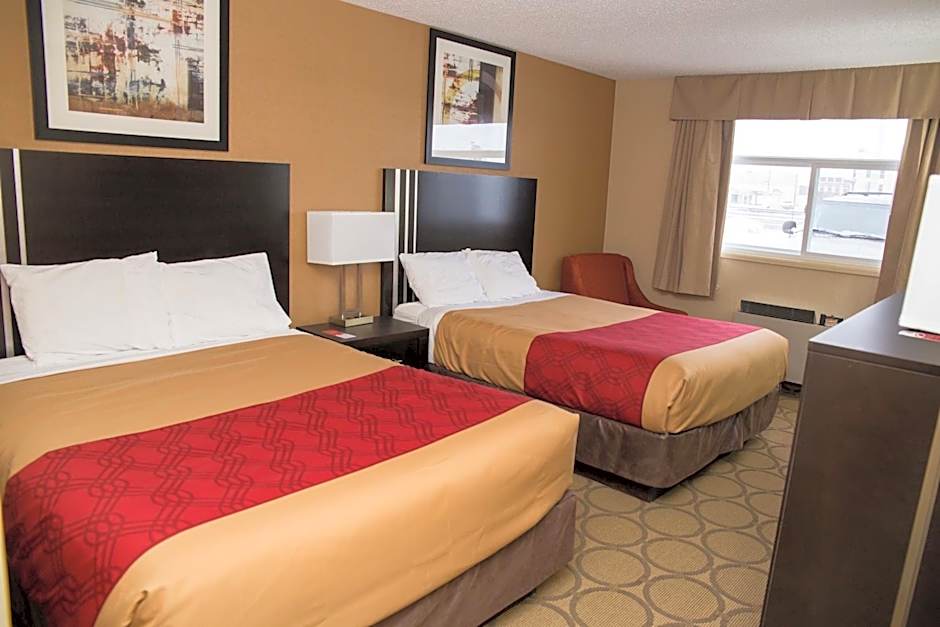 Photo 1 of 10 of 2 Queen Beds