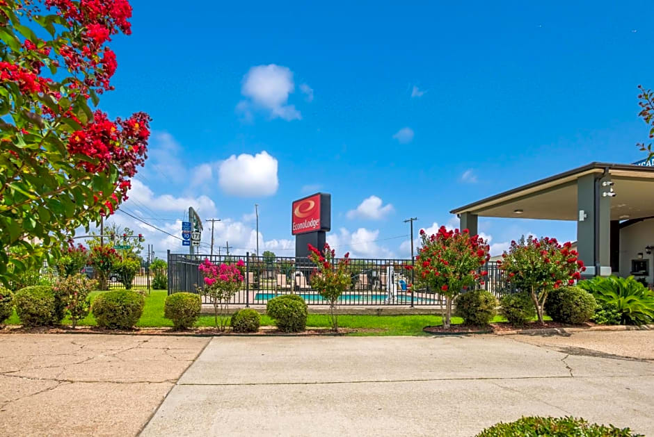 Econo Lodge Lake Charles University Area