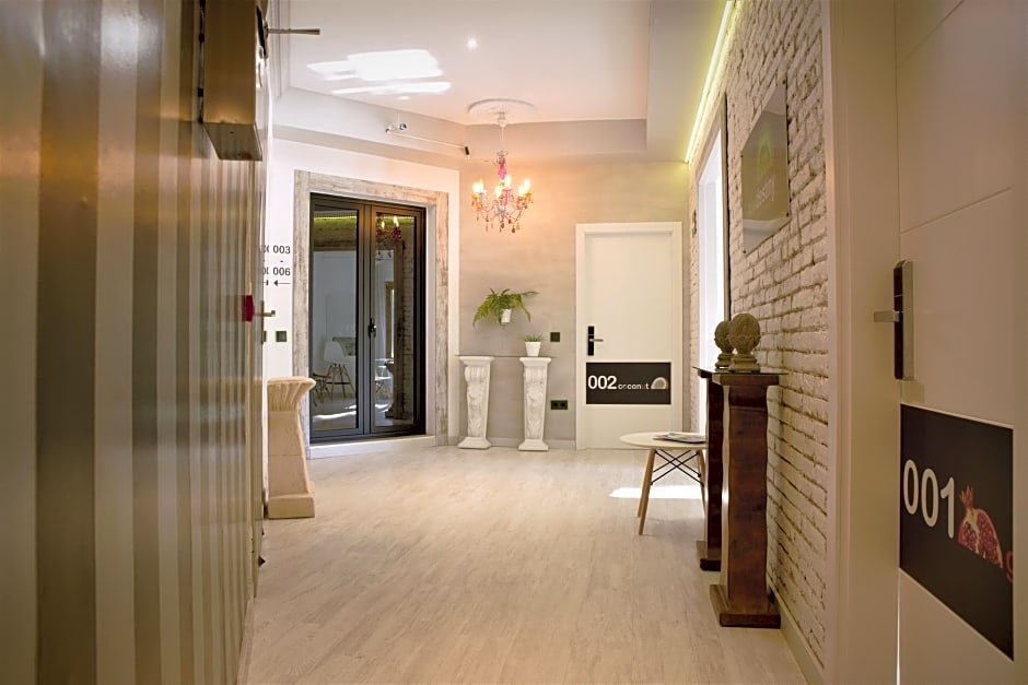 Dreamkeys Apartments & Suites