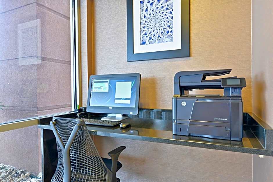 Wyndham Garden Elk Grove Village / O'Hare