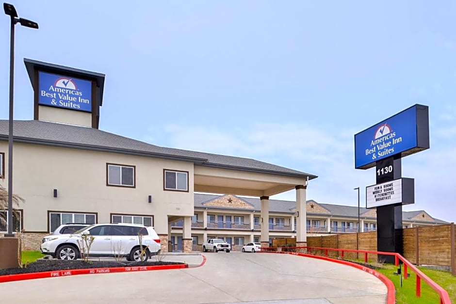 Americas Inn & Suites IAH North